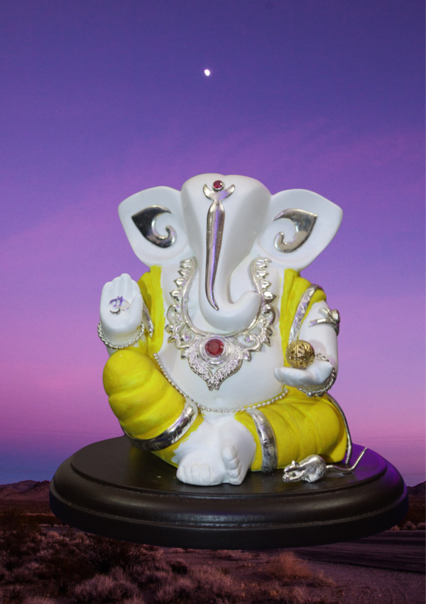 Paan Ganesha ji Idol
